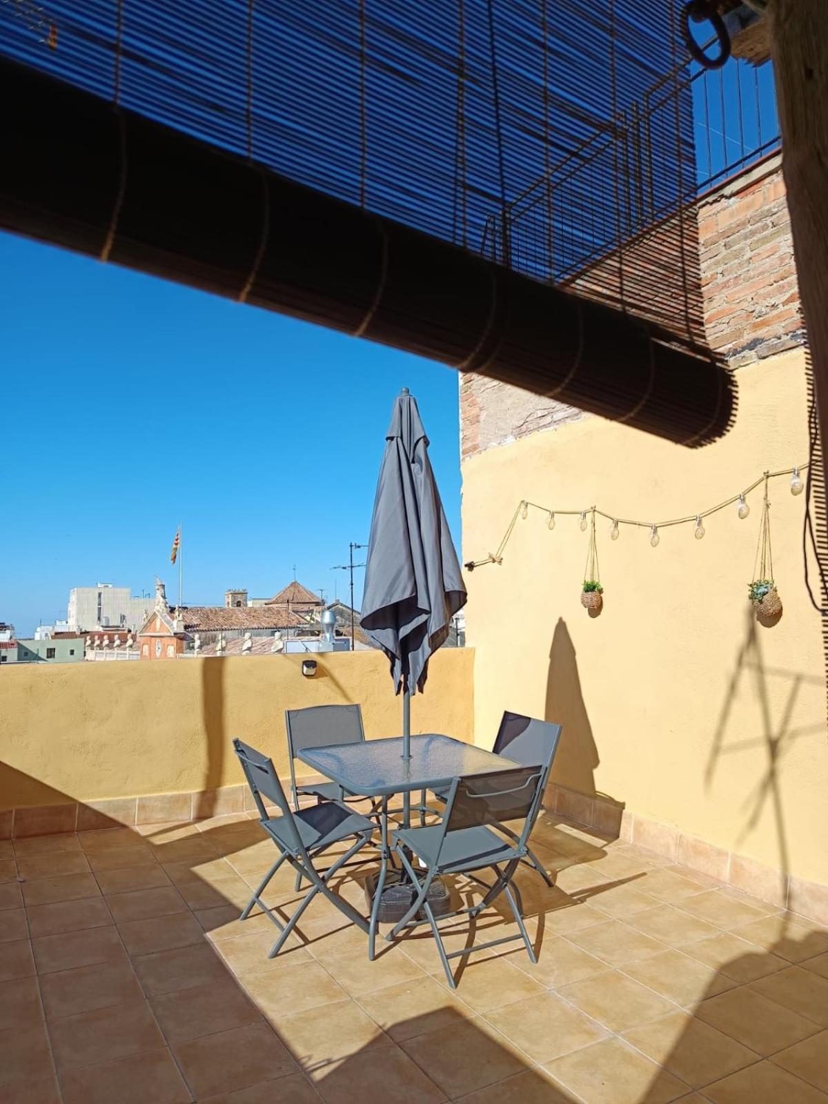 La Curiosa Del Casc Antic Tarragona Exterior foto